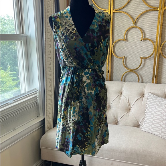 Kenneth Cole Dresses & Skirts - Kenneth Cole Vibrant Blue and Green Mini Dress